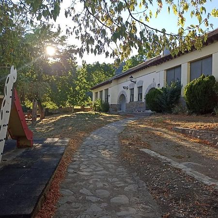 Albergue De Siresa Exterior foto
